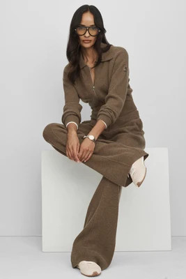 ALO | Cashmere Wool Low-Rise Harmony Trouser (Long) in Java Brown Heather, Size: Medium | Alo Yoga