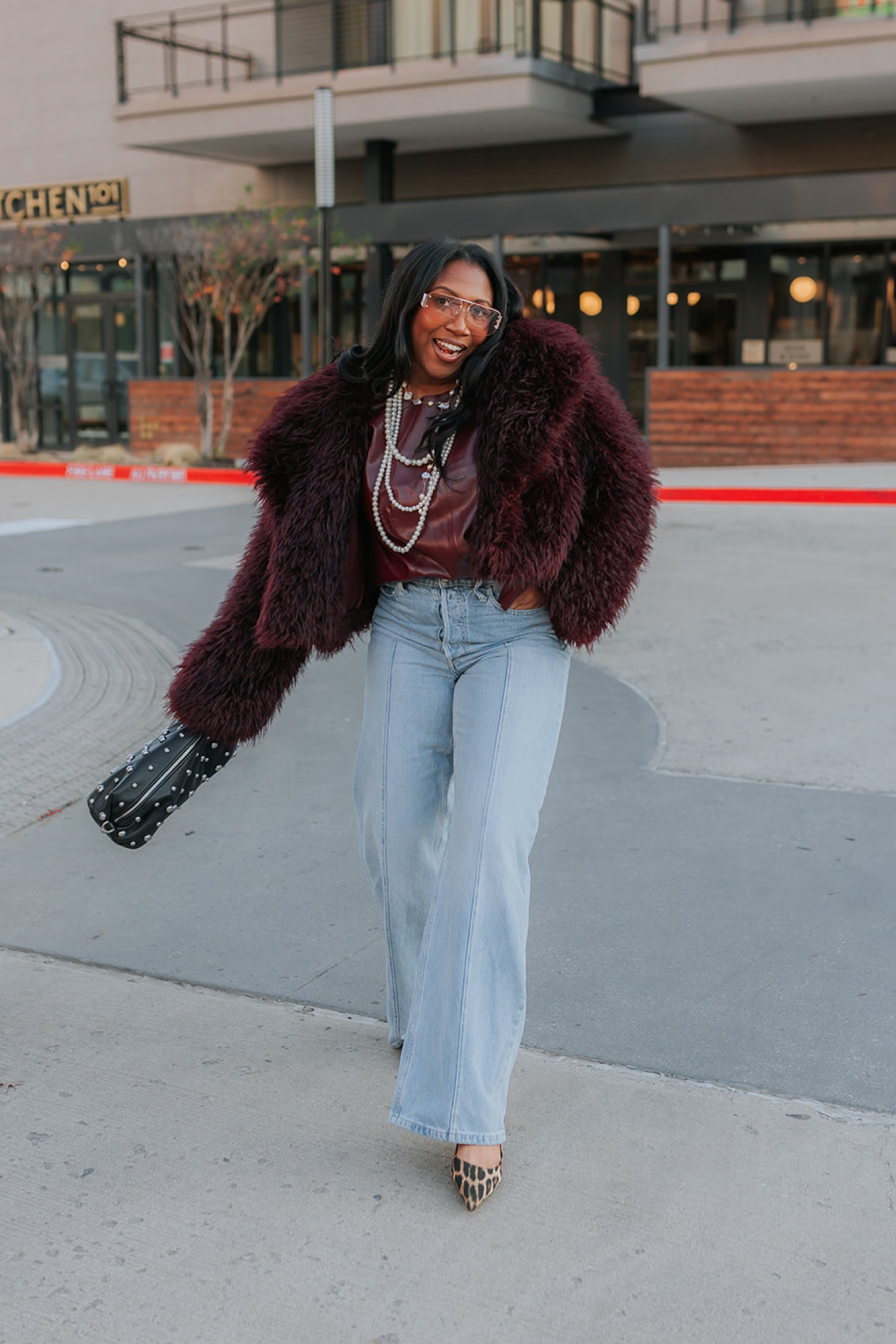 Who knew I would live in this burgundy fur coat u bought last winter 

#LTKStyleTip #LTKSeasonal #LTKMidsize
