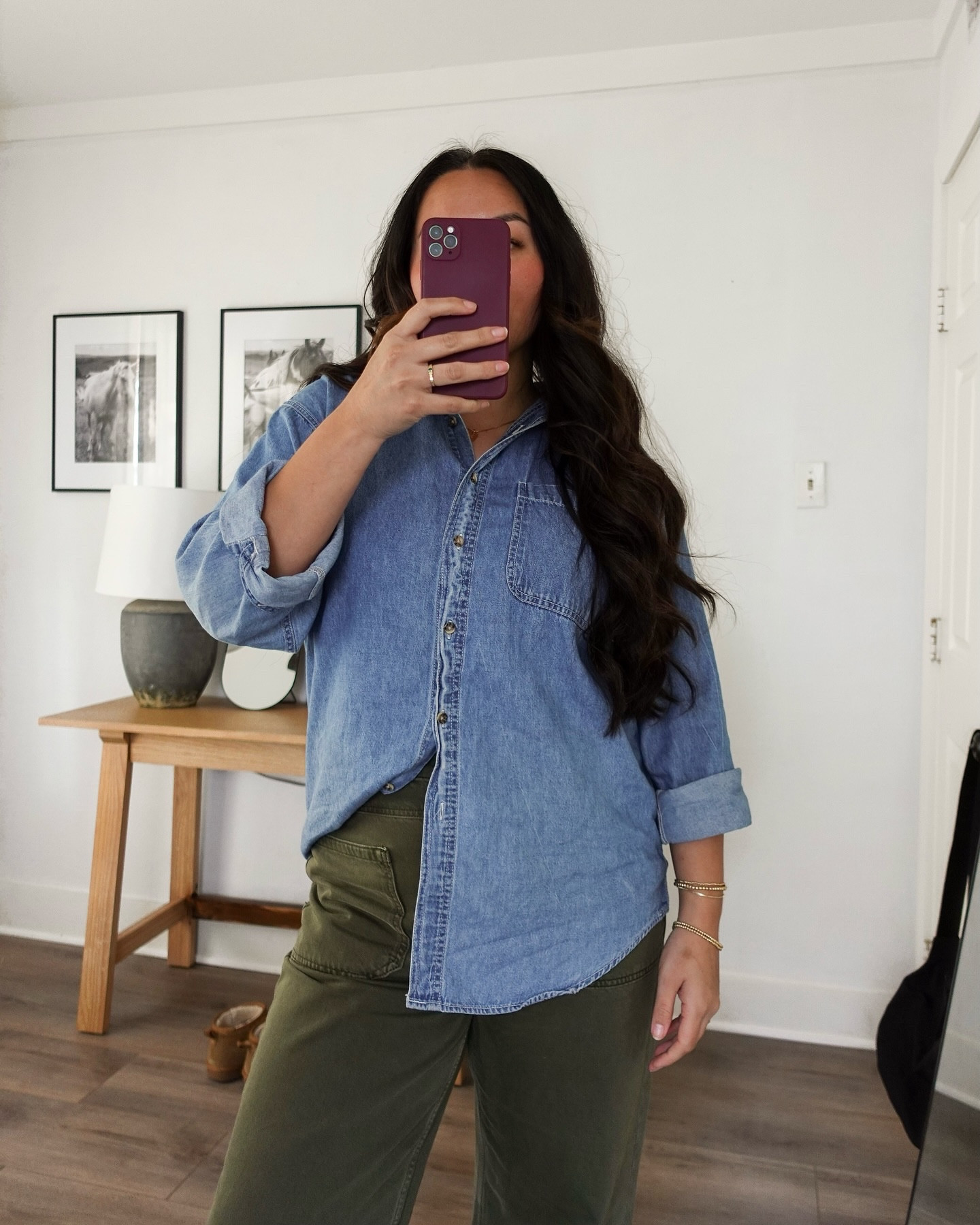 When in doubt throw some denim on 〰️ 

•
•
outfit 🔗 in my LTK under “winter outfits” or comment “shop” for details 

____ 
#winteroutfits #winteroutfitideas #winteroutfitinspo #freepeoplestyle #tecovas #winterboots