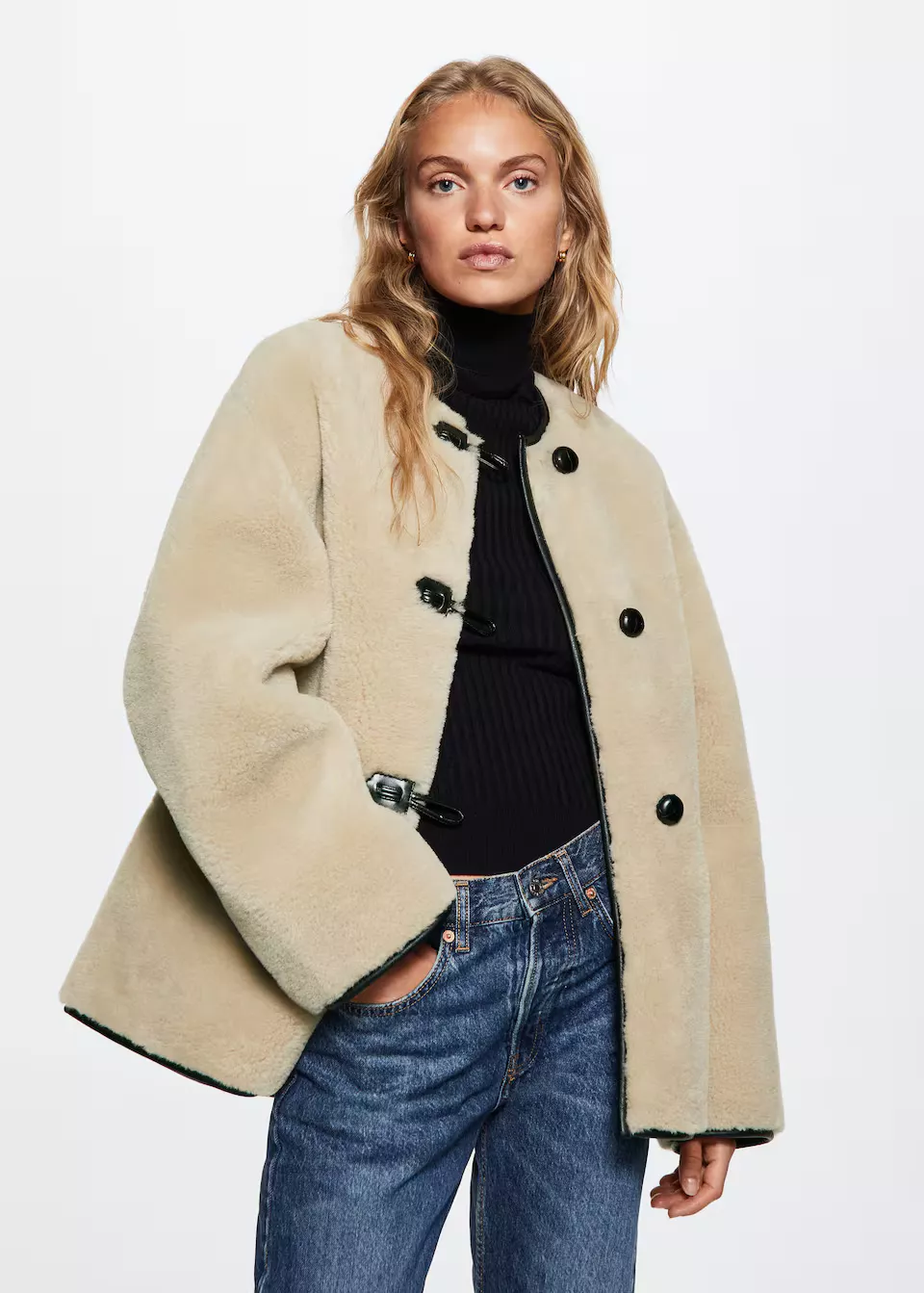 Mango 2025 fluffy coat