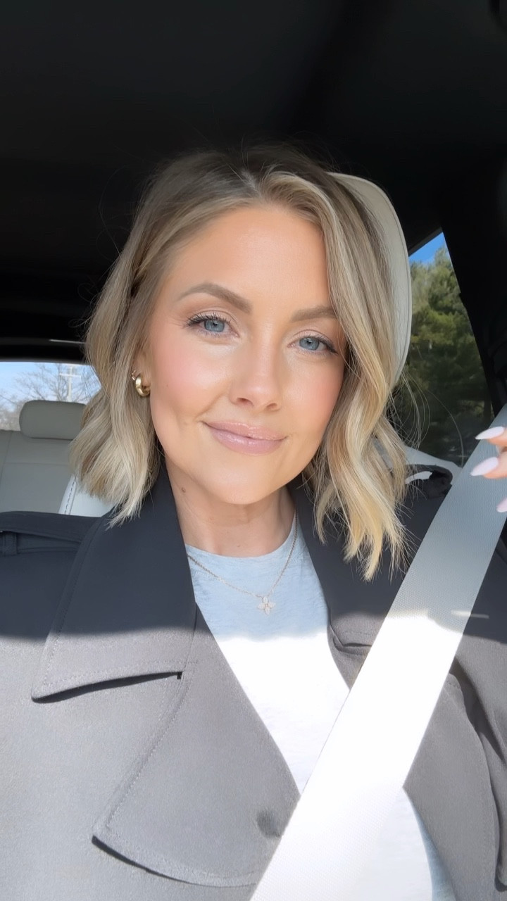 $10 Walmart tee / XS Cropped jacket / New eyeshadow palette I’m so in love with + my new blush in shade French Rose 🤍

#LTKfindsunder100 #LTKfindsunder50 #LTKbeauty