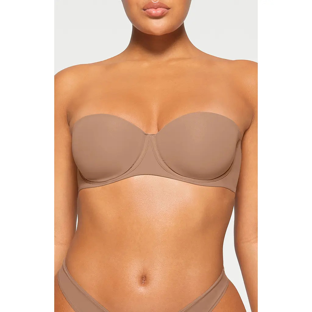 SKIMS Fits Everybody Strapless Bra in Z/dnusiennadnu at Nordstrom, Size 38F | Nordstrom
