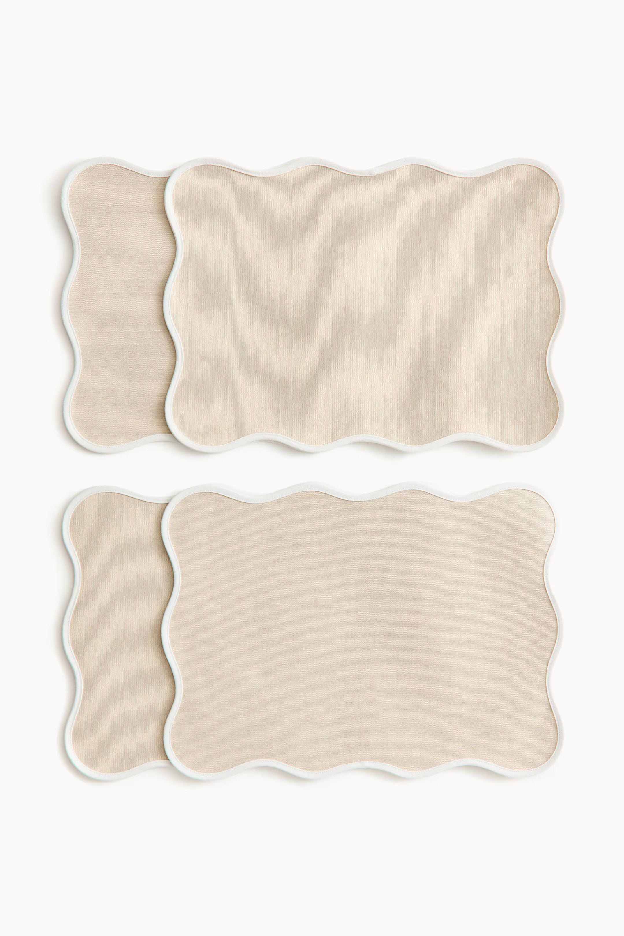 4-Pack Water-Repellent Placemats | H&M (US + CA)