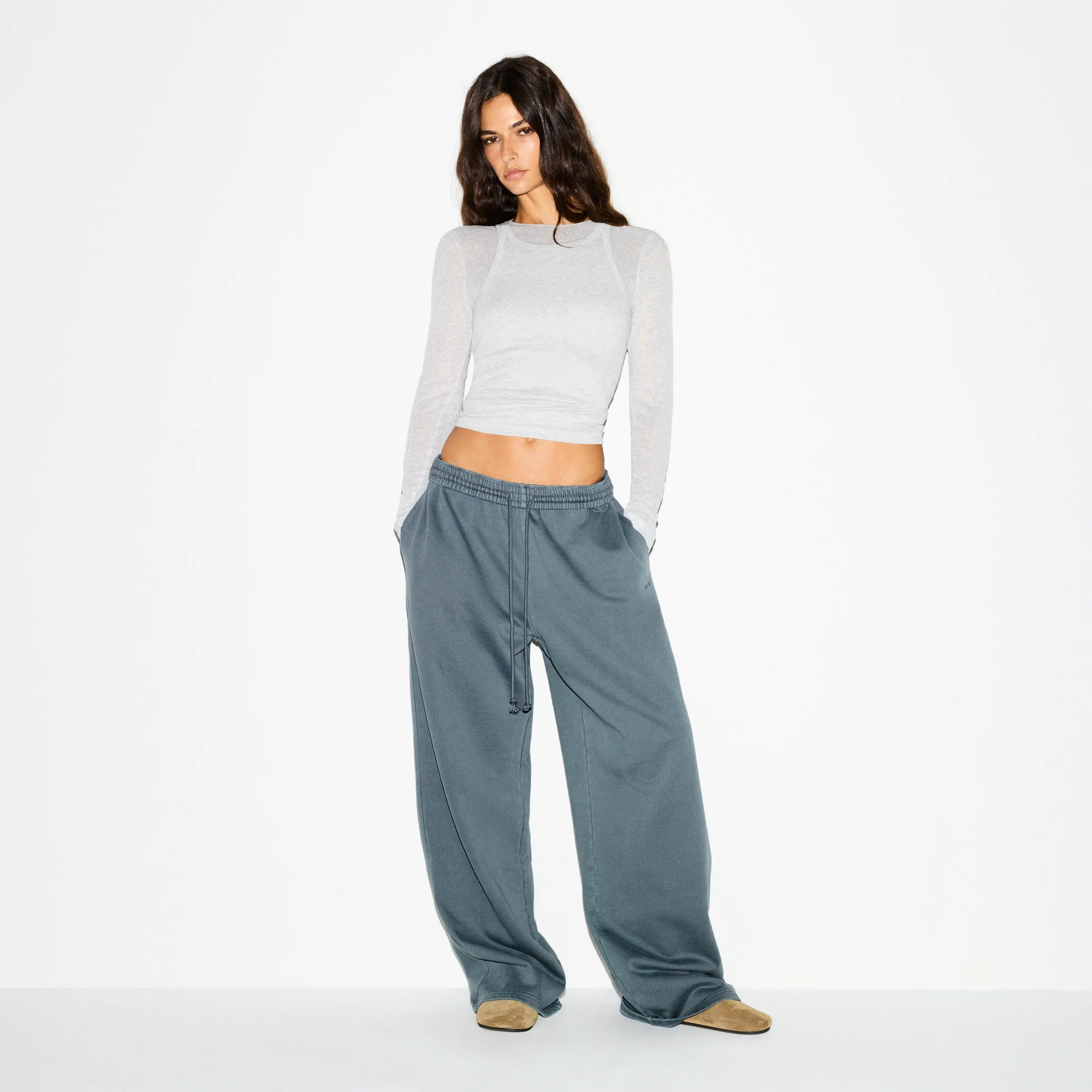 SKIMS Oversized Straight Leg Pants | Blue | Small | Boyfriend Fleece | SKIMS (US)