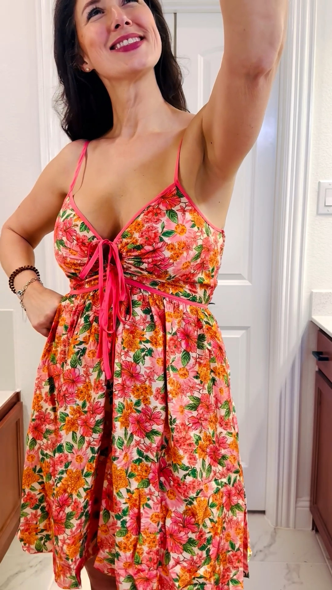 I just love the beautiful spring and summer dresses that are available on my digital Daisy LTK app! I am 5‘10“, large, 10–12. Please follow and subscribe for updates. ￼

#LTKTall #LTKActive #LTKSwim