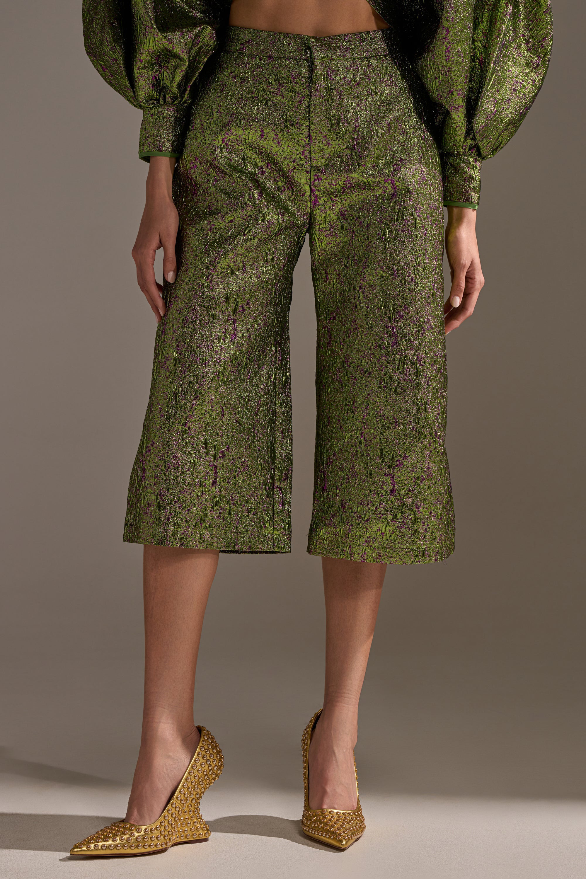 AKIRA Layla Brocade Culottes | Size Large | AKIRA