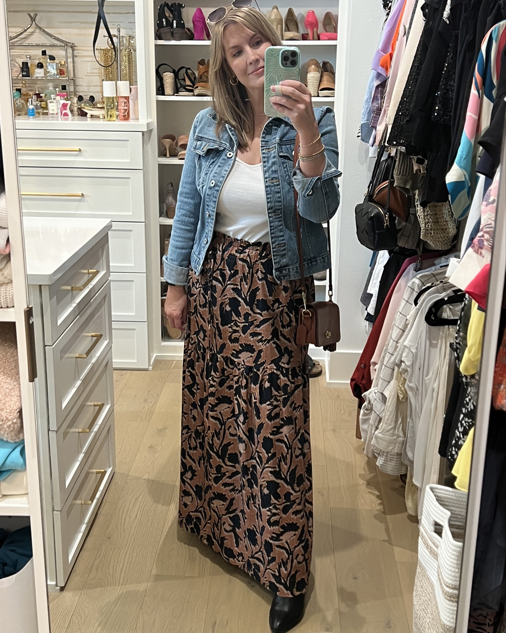 Trying to work out some basic footwear and top options for fall with this Evereve maxi skirt I’ve had in my closet. Getting a consensus to see what works. Boots, sneakers, clogs, loafers? 🤔 

#LTKSeasonal #LTKStyleTip #LTKFindsUnder100