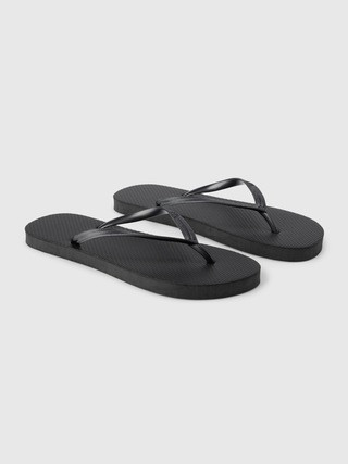 Basic Flip Flops | Gap (US)