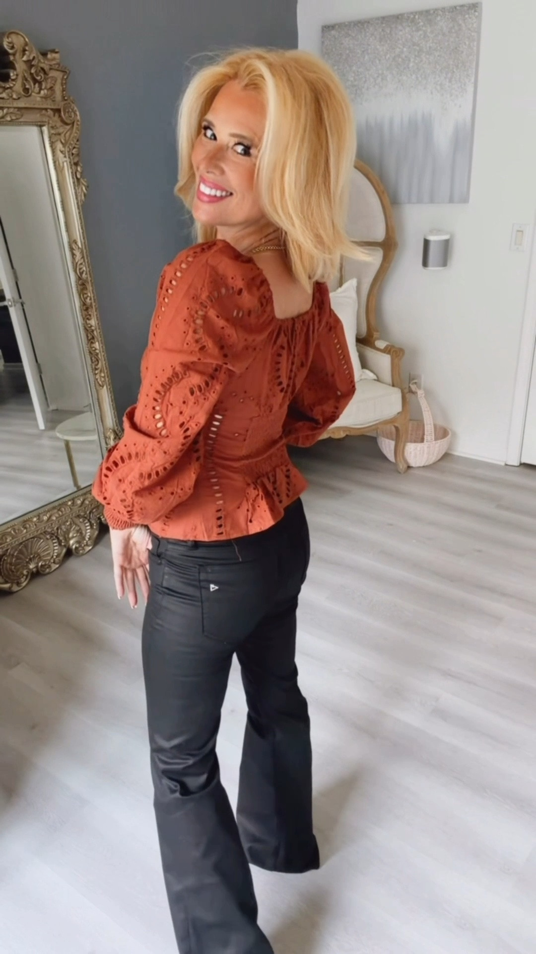 ✨ If you’re looking for pieces you’ll reach for again and again, this VICI haul is so good! From effortless everyday outfits to polished looks you can dress up or down, I’m obsessed with every piece.

💗 Use my code KARENL40 for 40% off through August 4th.

Comment SHOP and I’ll send you the links! Which look is your favorite? 👇

#VICI #VICICollection #VICIGirls #EverydayStyle #WearWhatYouLove

#LTKootd #LTKSeasonal #LTKSaleAlert