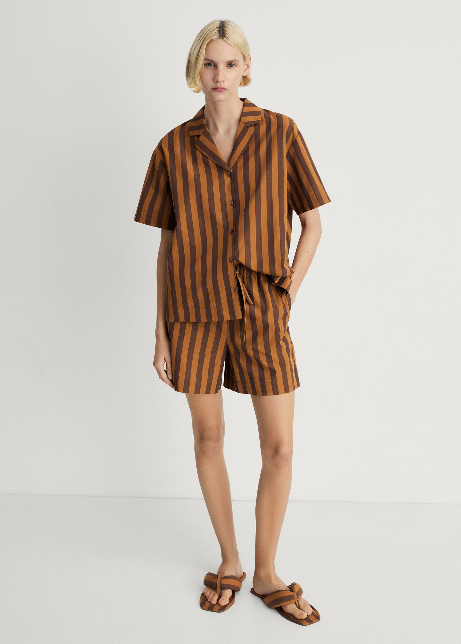 Woven two-tone striped shorts - Women | MANGO United Kingdom | MANGO (UK)
