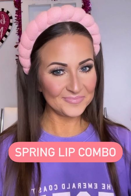 Nude pink spring lip combo

𝐋𝐢𝐧𝐞𝐫: Mauve⁣
𝐋𝐢𝐩𝐬𝐭𝐢𝐜𝐤: Shining Peach⁣
𝐆𝐥𝐨𝐬𝐬: Eclair


Lip gloss, lipstick, lip liner, makeup, cosmetics 



#LTKSeasonal #LTKunder50 #LTKbeauty