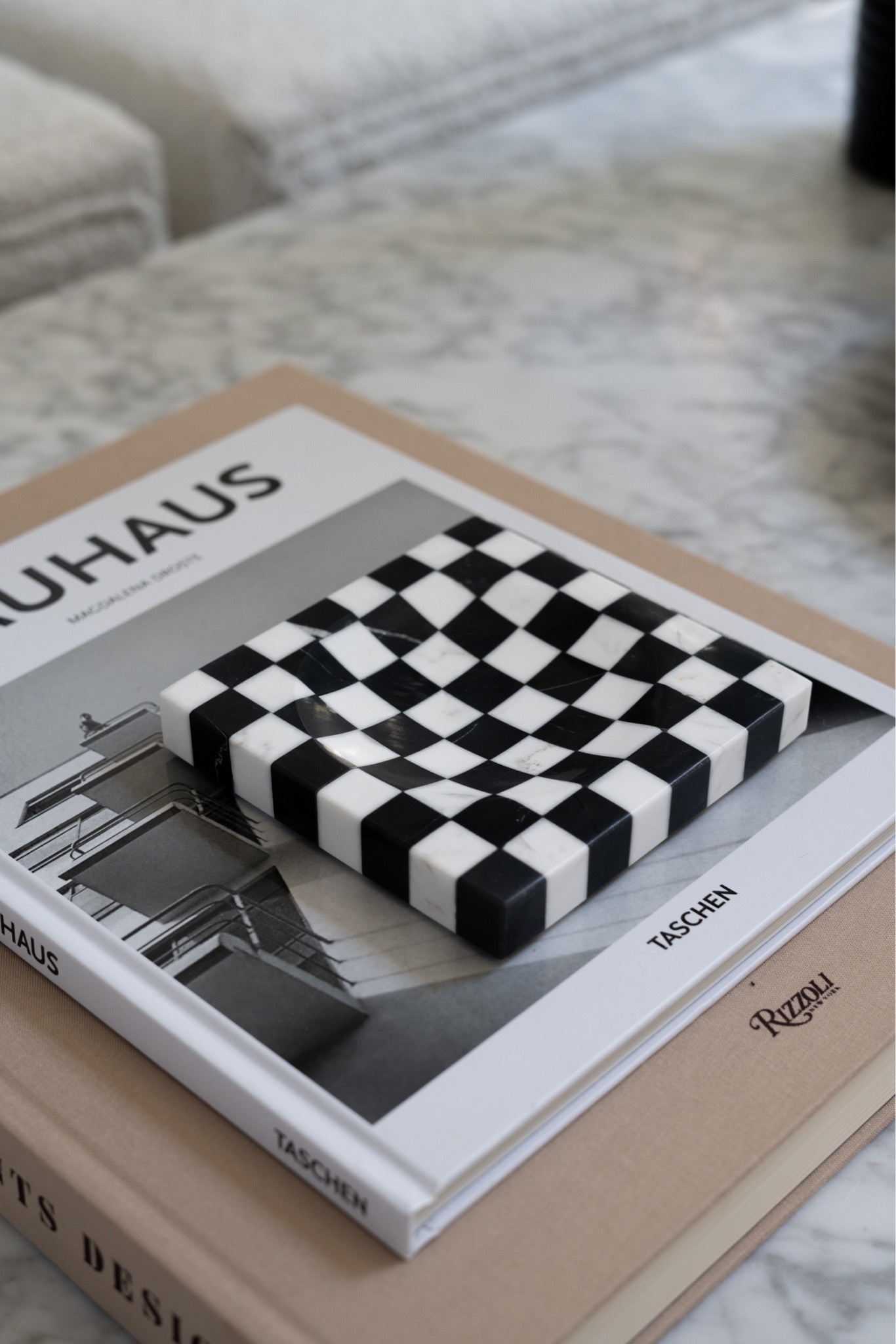 I’m obsessed with this checkerboard jewelry dish! It pairs perfectly with Bauhaus and the Eight Homes books!

#LTKSeasonal #LTKStyleTip #LTKHome
