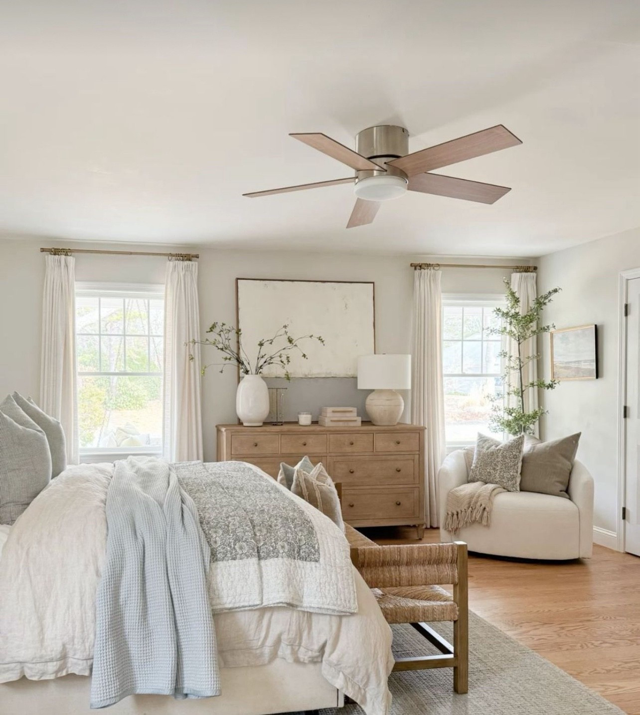 Master bedroom style favorites!

#masterbedroom #homedesign #furniture #bed #bedroom

#LTKFamily #LTKStyleTip #LTKHome