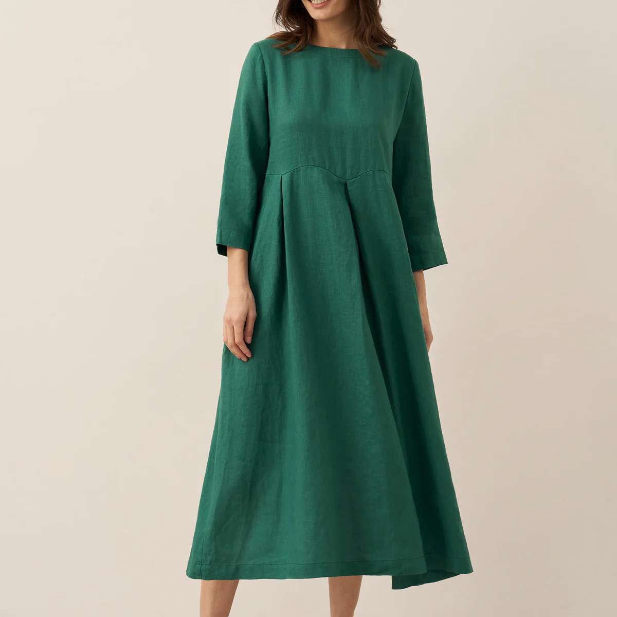 100% Linen Bateau Neck Pleated Maxi Dress ABIGAIL | LINTICO