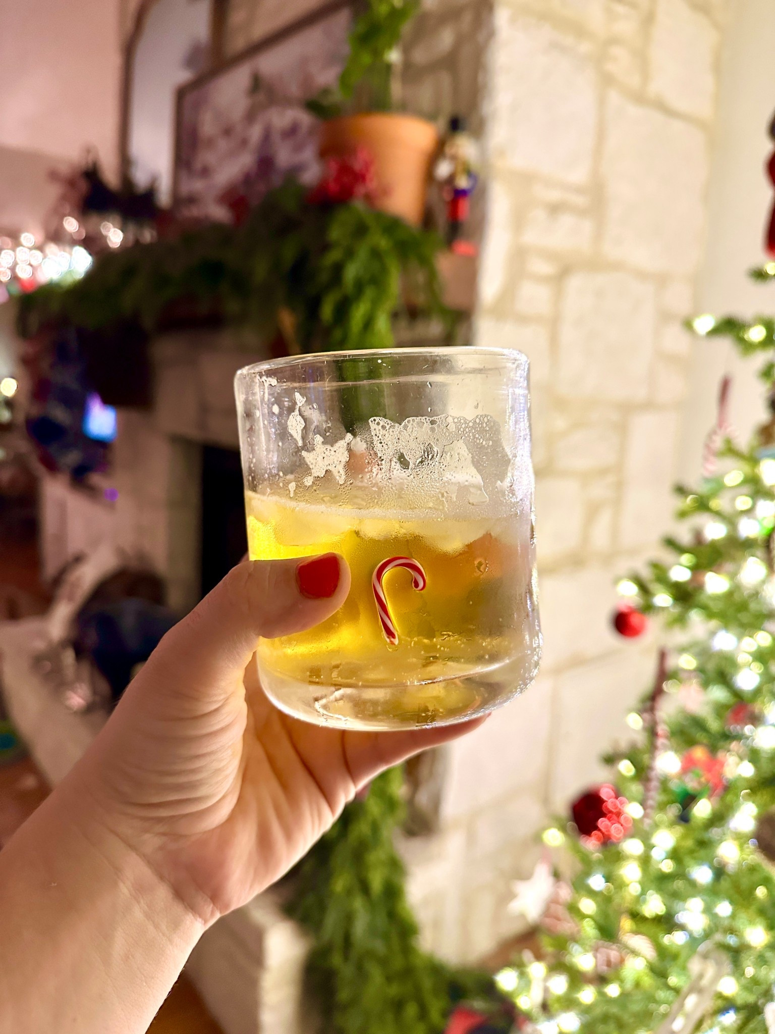 This little glass just feels like the holidays ✨
Perfect size for a cozy evening drink, a mocktail by the tree, or something warm after the kids are in bed, makes it feel special.

A small detail, but one of those pieces that makes everyday moments feel a little more magical 🤍

Linked here ⬇️


#ltkhome
#ltksale
#ltkfinds
#ltkunder50
#homedecorfinds
#hostingathome
#holidayhosting
#glassware

#LTKfoodie #LTKHoliday #LTKFindsUnder50