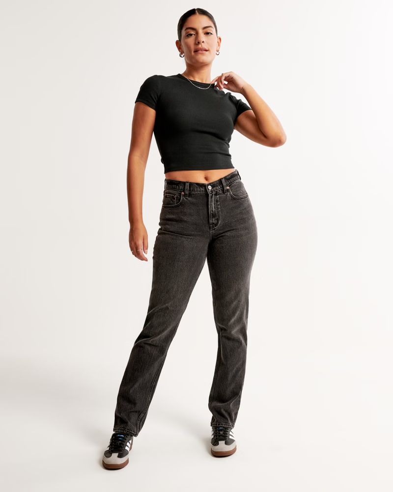Women's Curve Love Mid Rise 90s Straight Jean | Women's Bottoms | Abercrombie.com | Abercrombie & Fitch (US)