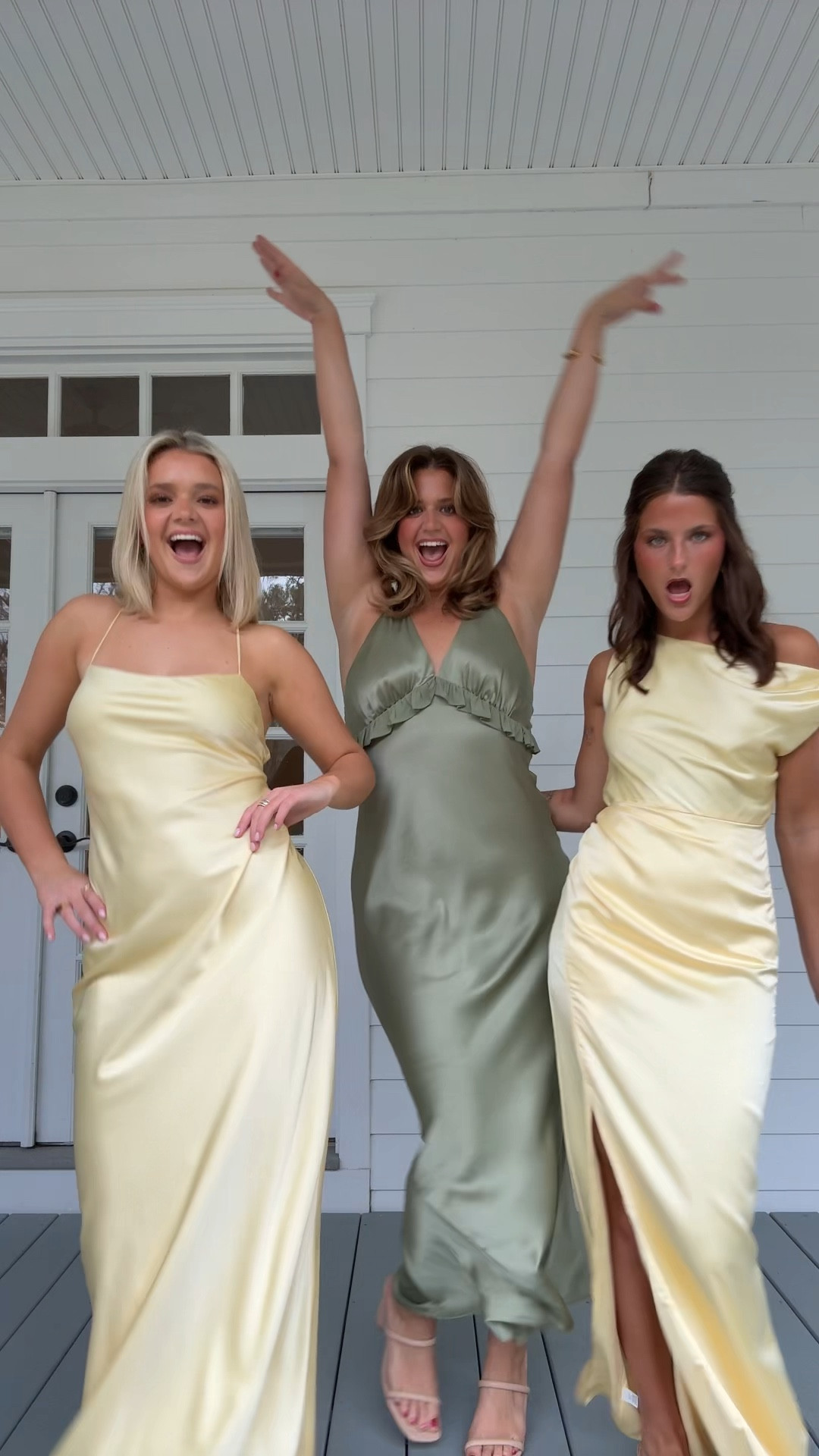 Hi bridesmaid dresses!!!!! The most gorgeous colors 
