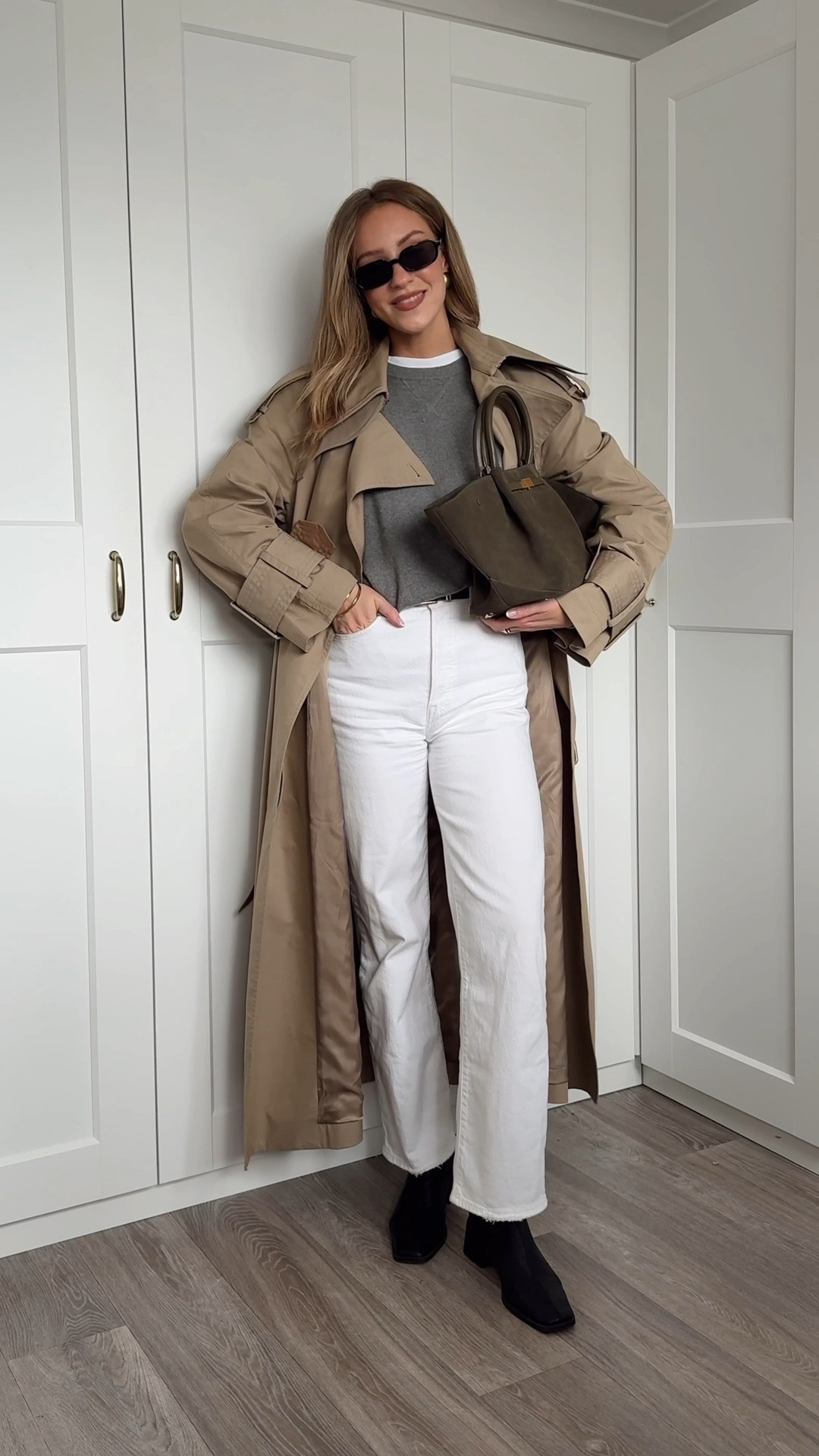 Trench coat is old &other stories 

white jeans, suede bag, grey knit jumper, white tshirt, black ankle boots 

#LTKstyletip #LTKuk #LTKautumn