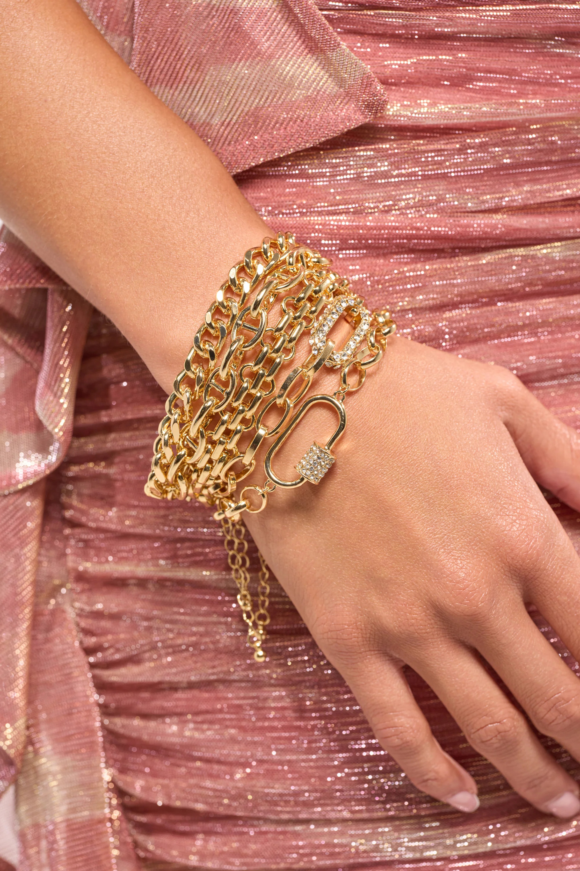 AKIRA Regal Bracelet Set In Gold | AKIRA