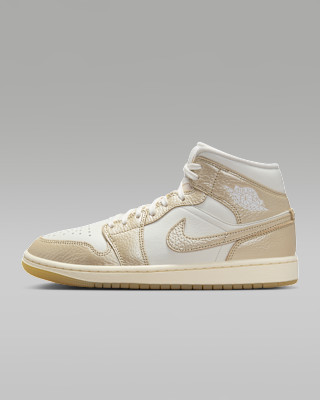 Air Jordan 1 Mid SE Women's Shoes | Nike (US)