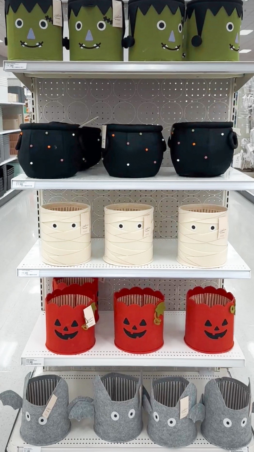 NEW Halloween baskets at @Target $11 

#halloween #targethalloween #halloweenboobaskets #boobaskets #kidshalloweenbaskets #halloweenfinds #halloweenbasket #toddlerkids #seasonalfinds #affordablefinds #target #targetfinds #newattarget

#LTKBaby #LTKKids #LTKSeasonal