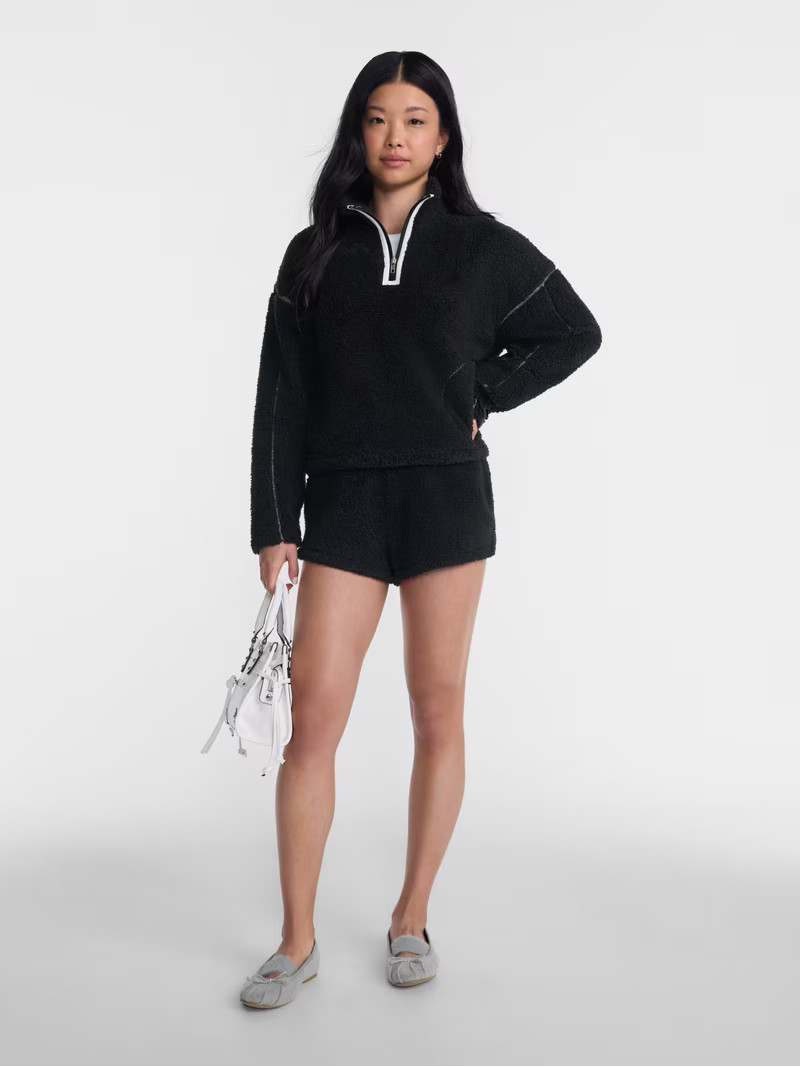 No Boundaries Faux Shearling Plush Shorts, 2.5'' Inseam, Women's XXS-XXL | Walmart (US)
