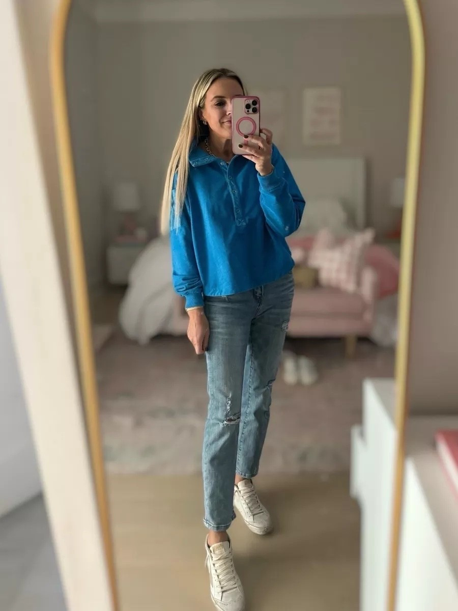 My fave Amazon top! Under $35 and comes in several colors! 

#LTKSeasonal #LTKFindsUnder50 #LTKActive