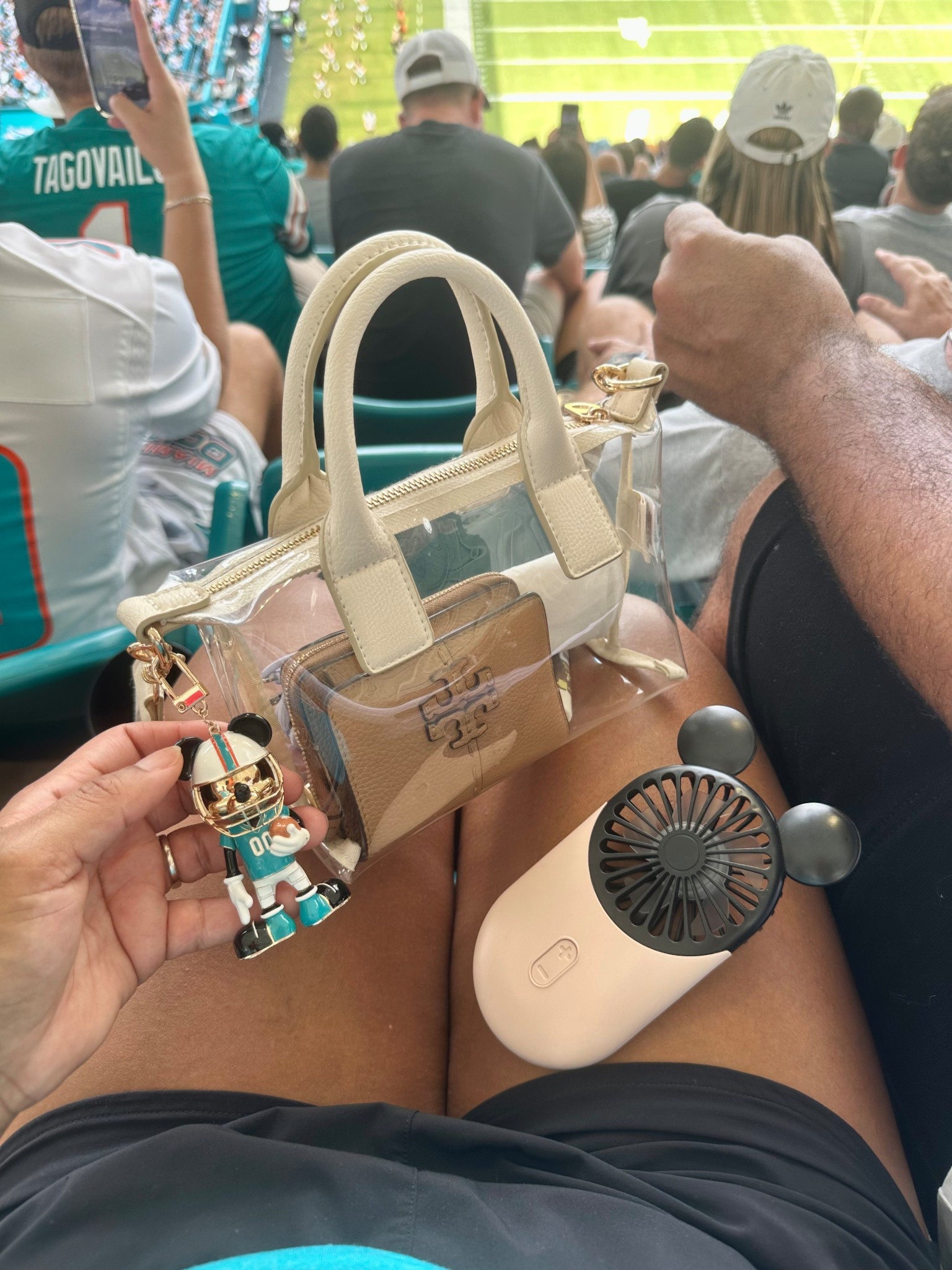 Football stadium clear bag
Concert clear bag
Football outfit ideas
Midsize football outfit idea 
Stadium approved bag
Clear bag for concerts 

#LTKStyleTip #LTKFindsUnder50 #LTKMidsize