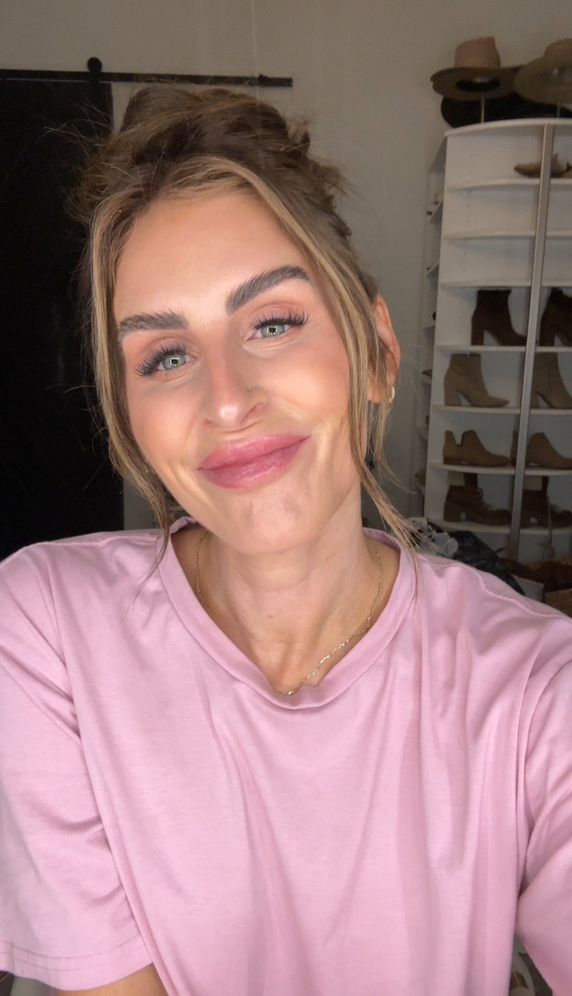 My everyday 5 minute makeup 

#LTKCyberWeek #LTKBeauty #LTKmorningroutine