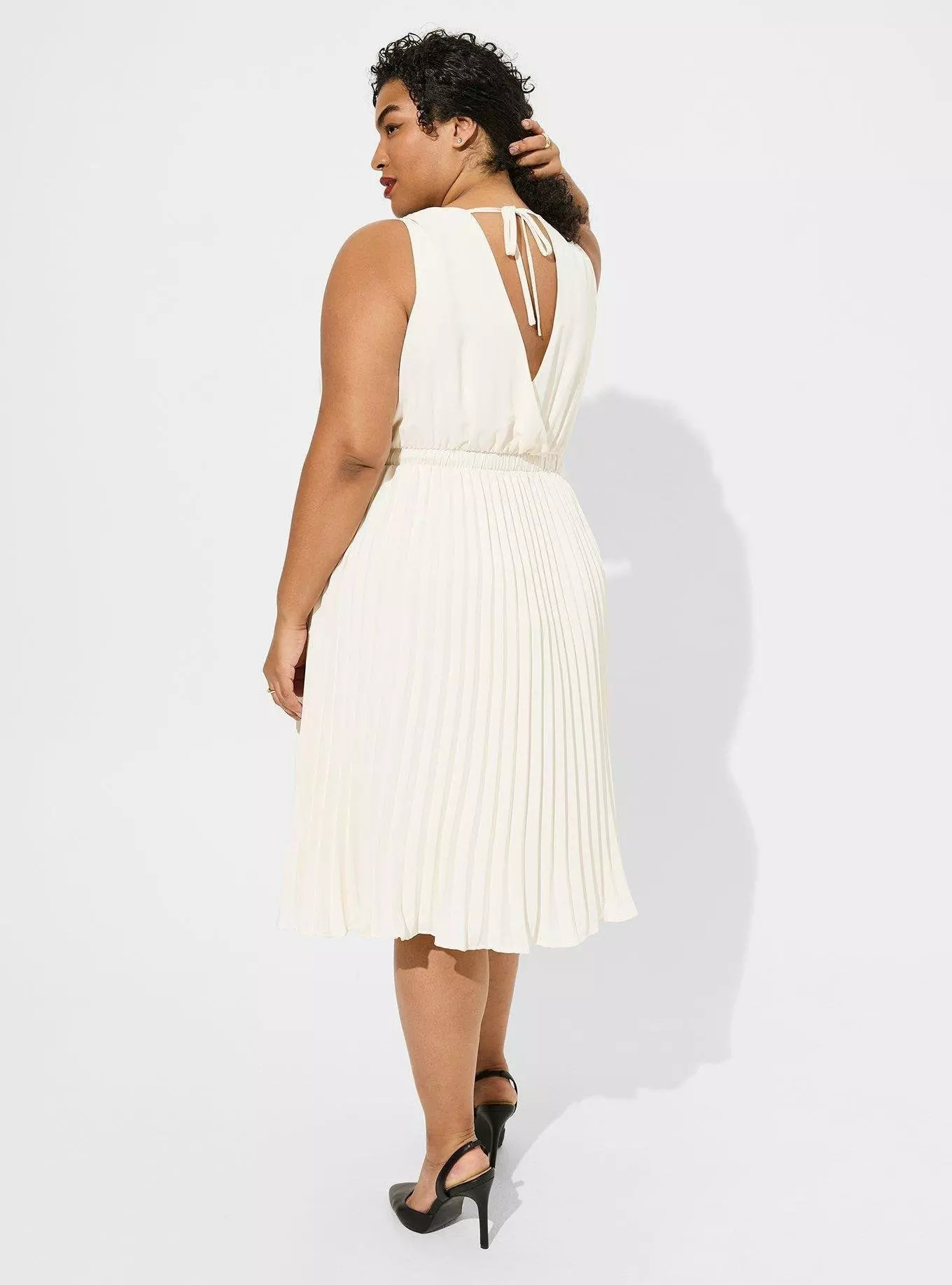 Marilyn Monroe Midi Surplice Tie Back Dress | Torrid (US & Canada)