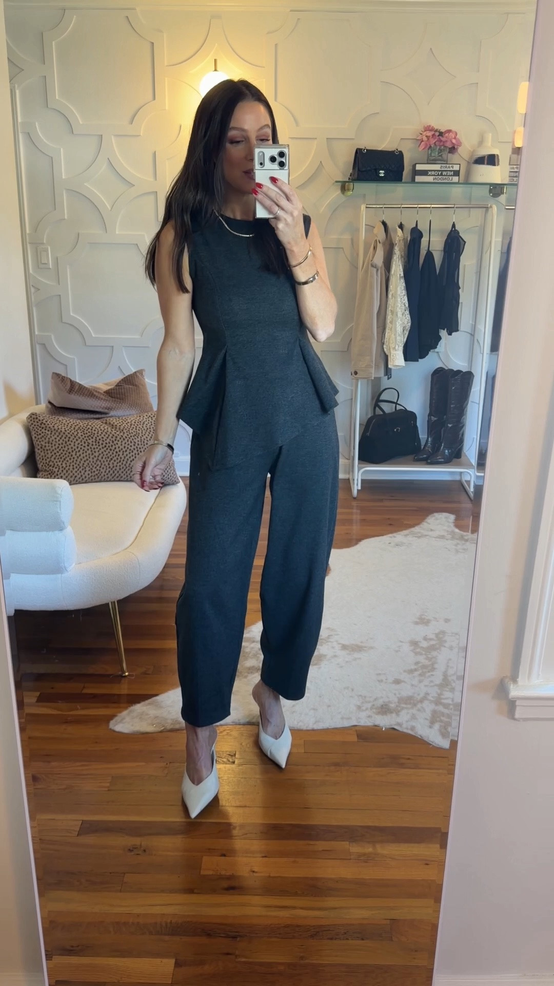 A closer look at this set and bags id style it with! I did my true size in top and bottom!

#LTKootd #LTKOver40 #LTKSeasonal