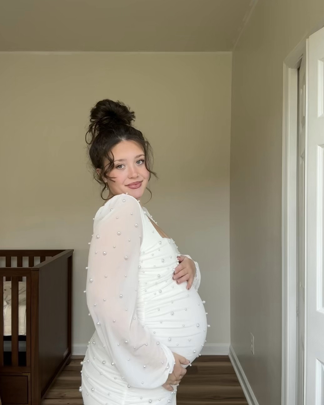 Stunning dress🤍🕊️🦢

#LTKBump #LTKBeauty #LTKFindsUnder100