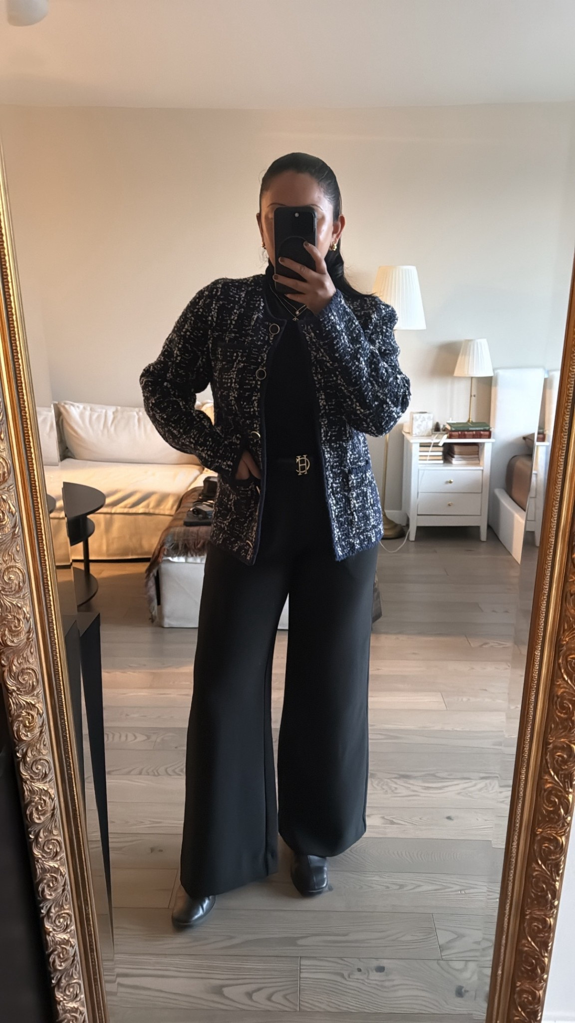 Cozy and classic office wear style with & other stories jacket cardigan, Abercrombie crepe high-rise crepe trousers and Lily Silk silk-cashmere turtleneck 🖤

#LTKOver40 #LTKootd #LTKWorkwear