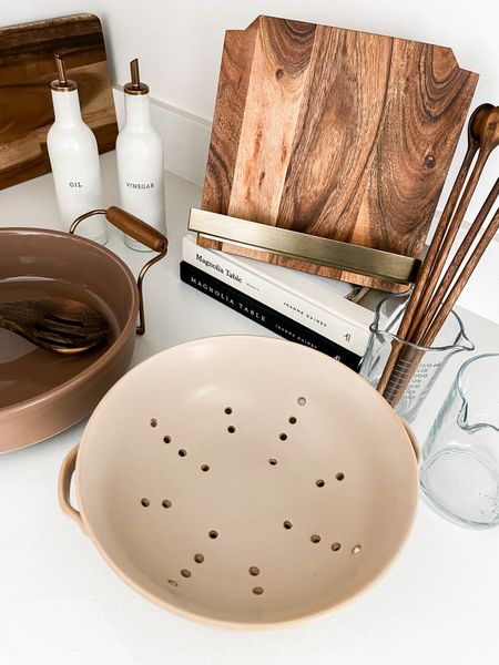 Some pieces of the Hearth and Hand spring collection I received. This release does not disappoint!! Grab your favorite pieces before they are gone. 

Hearth and Hand • Magnolia • Home • Neutral Home • Neutral Kitchen • Kitchen Must Haves • Berry Bowl • Stoneware • Tasting Spoons • Braided Jute Runner

#NeutralHome #NeutralKitchen #home #cookingmusthaves

#LTKunder100 #LTKfamily #LTKhome