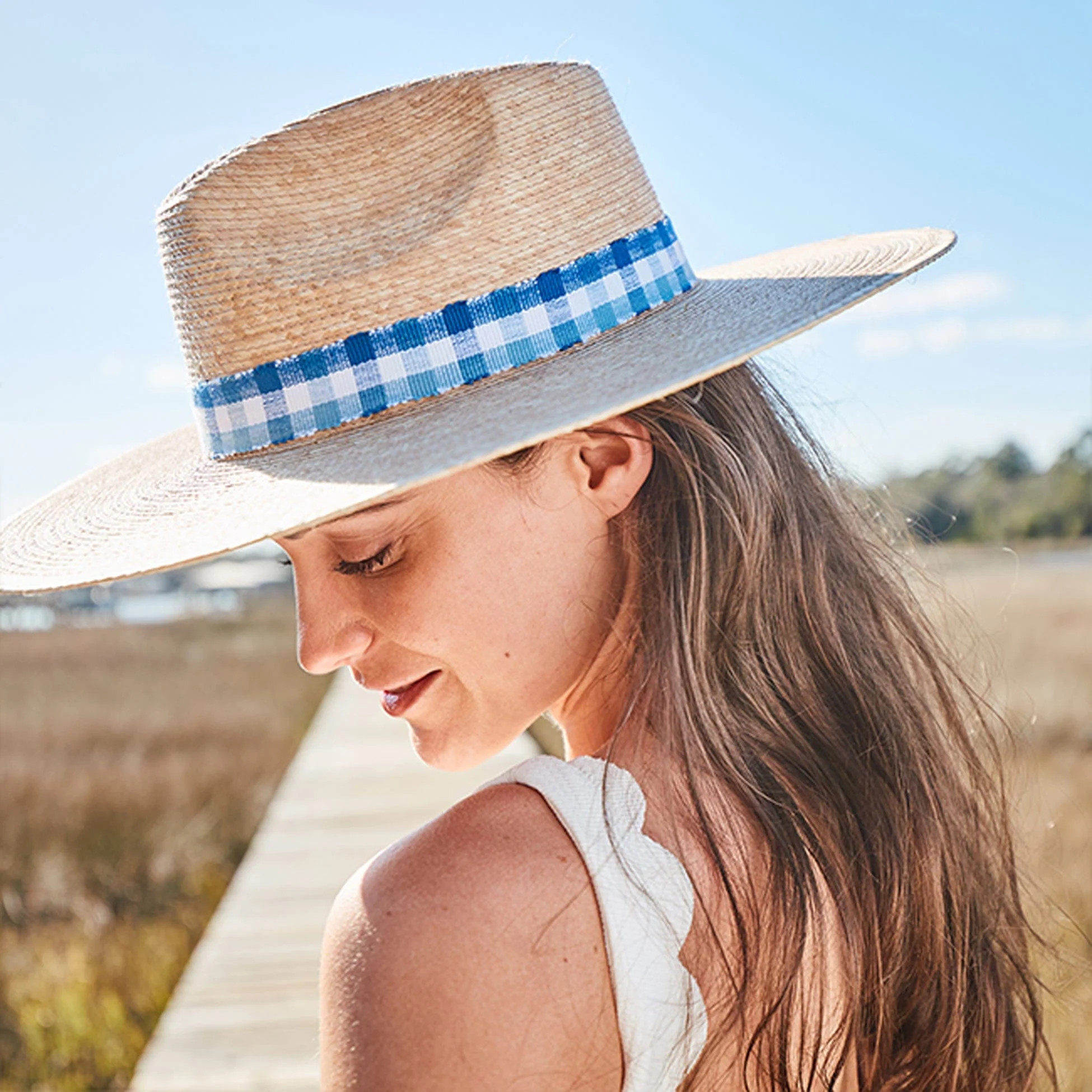 Weezie Tote x Sunshine Tienda Hat | Weezie Towels