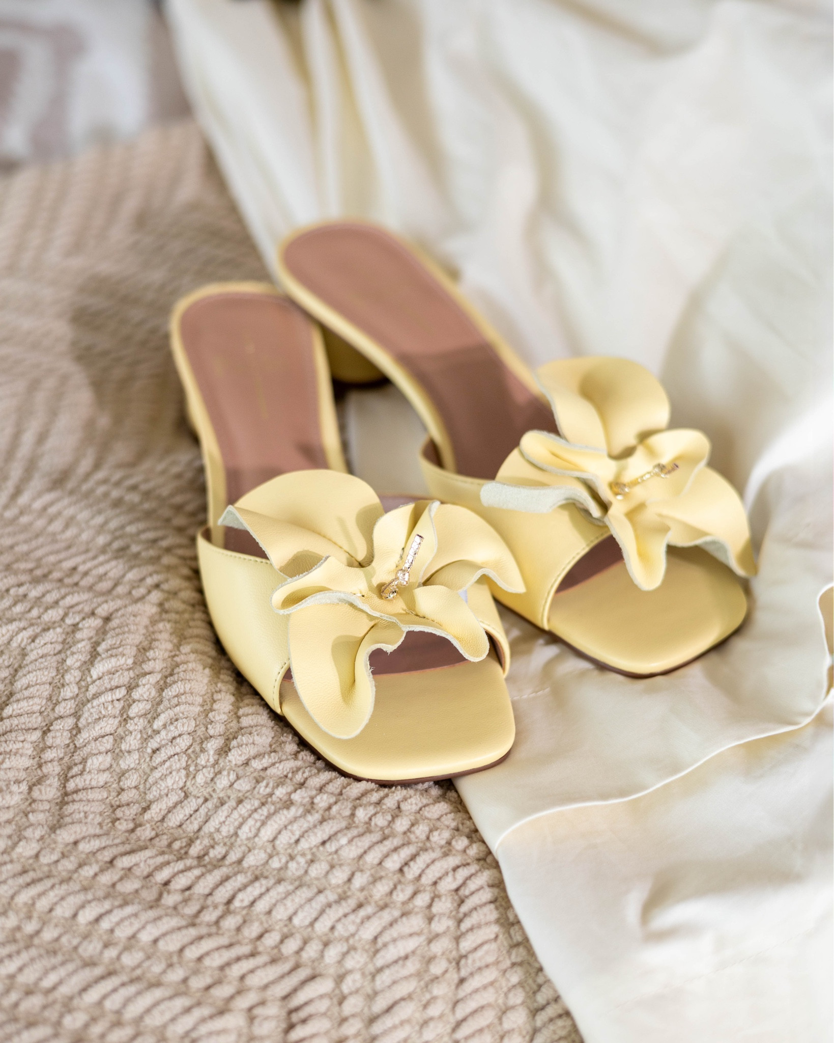 The prettiest shoes and outfit for spring💛 

#LTKStyleTip #LTKSeasonal #LTKShoeCrush