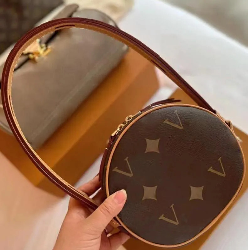 Fashion Round Shoulder Bags Women Handbag Purses Designer Boite Chapeau Bag Classic Letters Totes... | DHGate