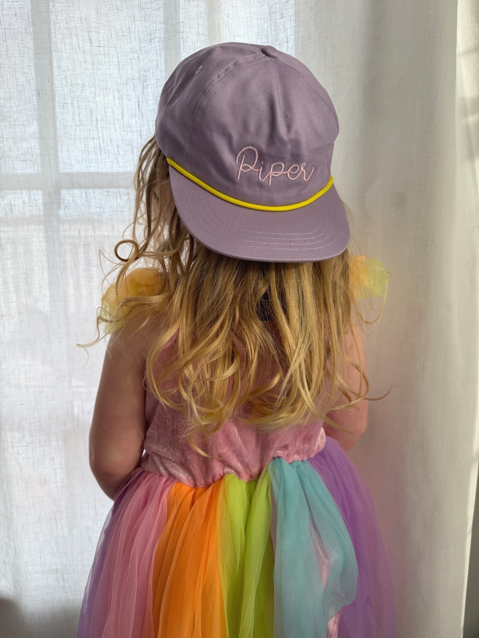 These custom toddler rope hats 😭😭💛💛 