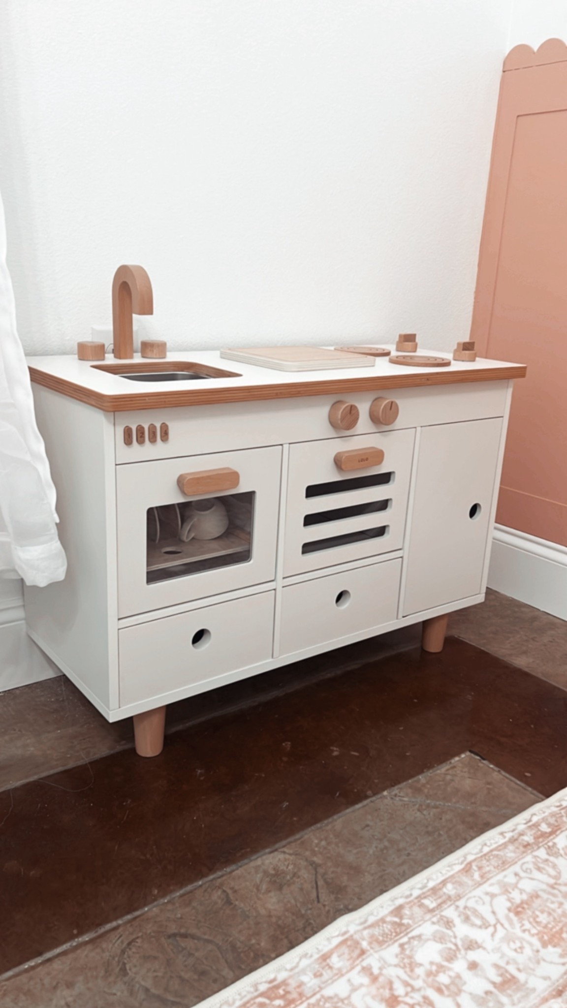 Play kitchen!! 

#LTKKids #LTKHoliday #LTKBaby