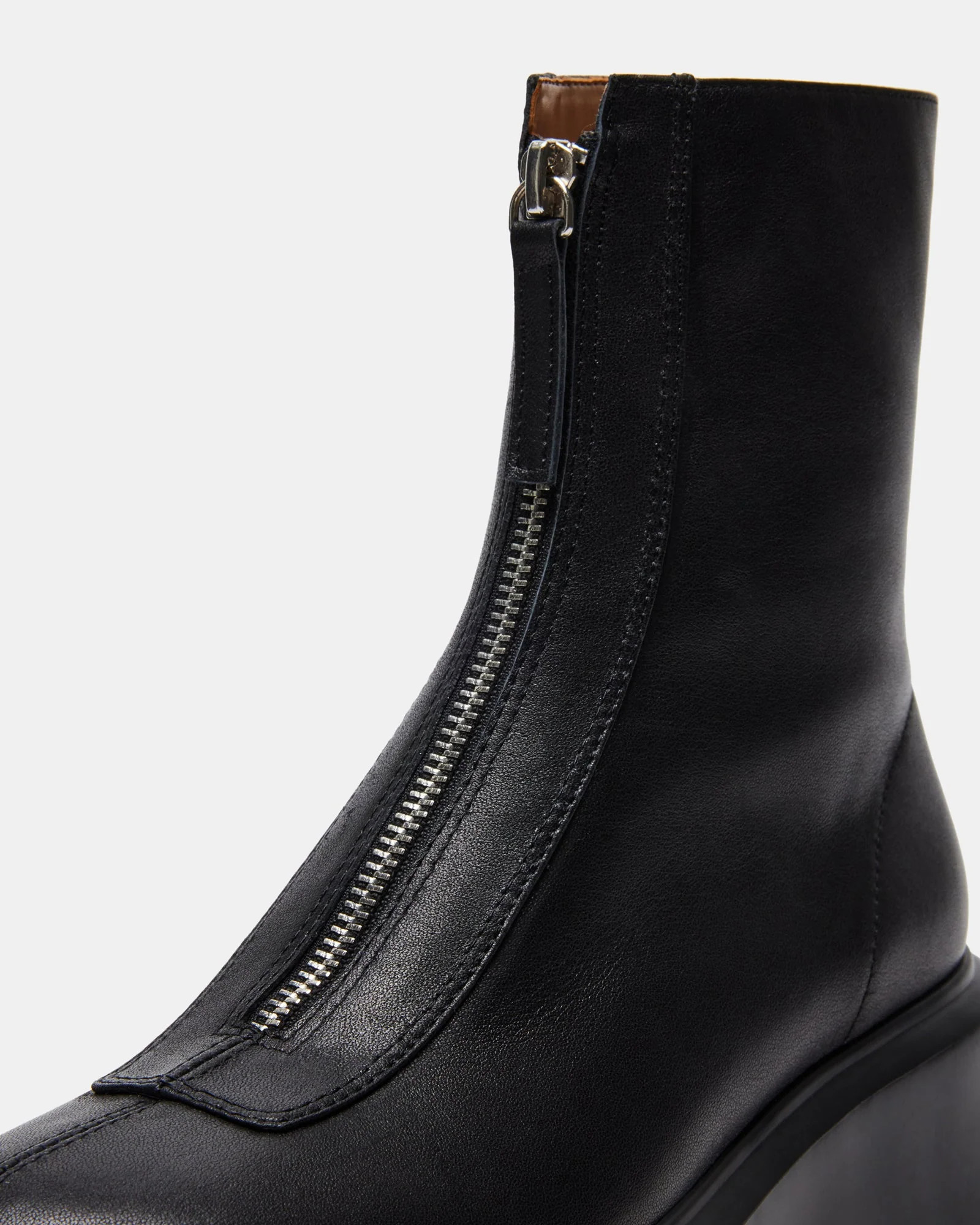 JONES Black Leather Zipper Lug Women's Ankle Boot | Steve Madden (US)