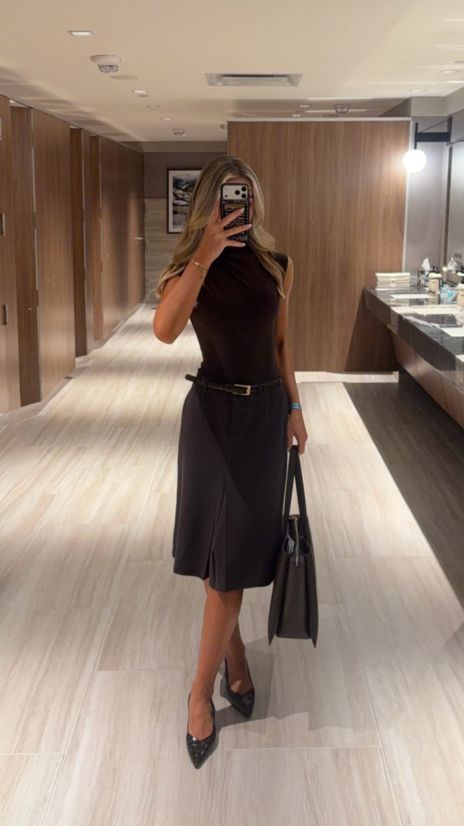 conference ootd day 1 👩🏼‍💼🩵 @Aritzia

#LTKCon #LTKootd #LTKWorkwear