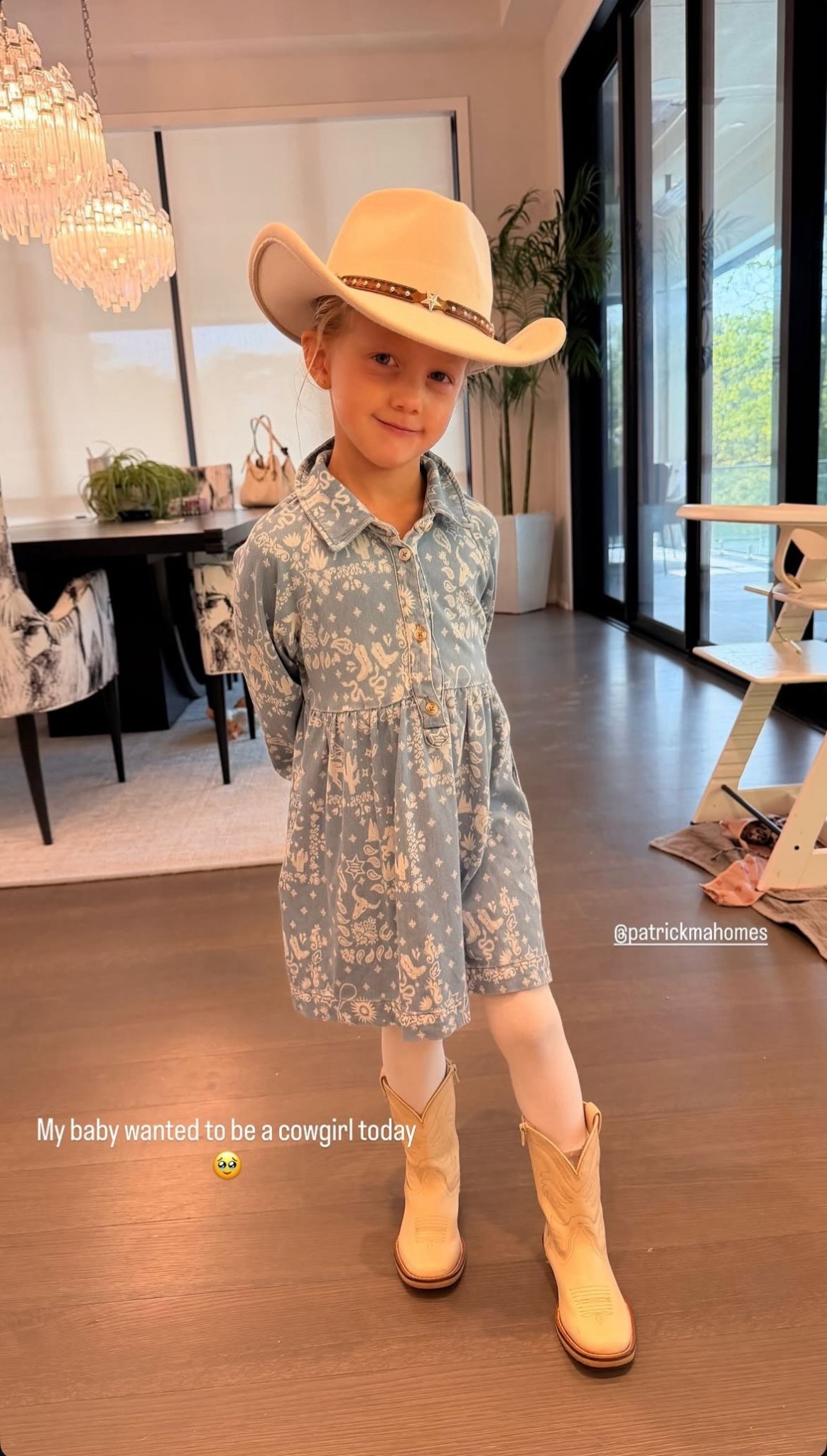 Sterling wanted to be a cowgirl today 🥹🤠

#LTKdayinmylife #LTKootd #LTKKids