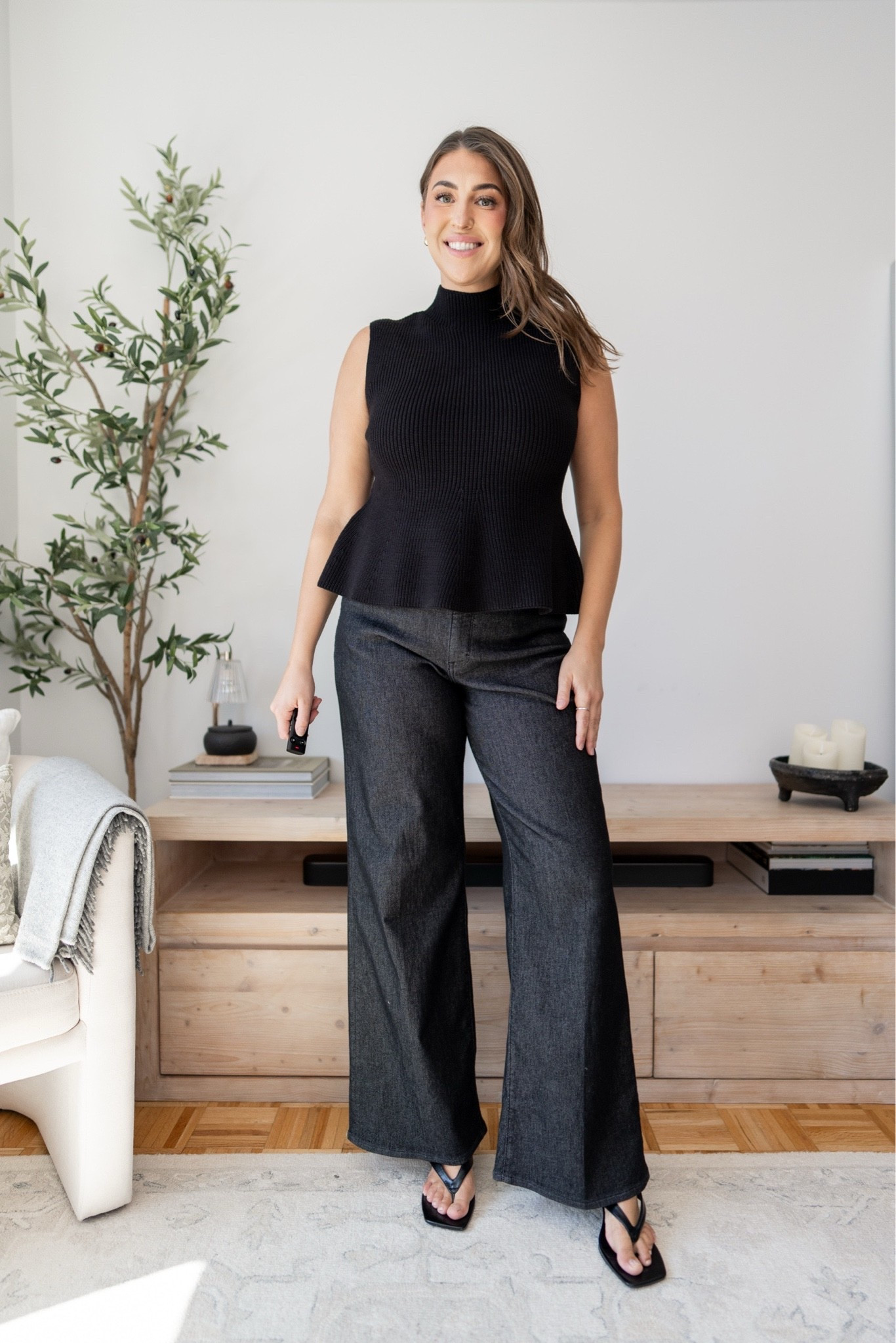 A fitted black knit and wide-leg denim is such an easy fall win 🖤 Simple, flattering, and polished without trying too hard. Add a kitten heel and you’re done.

black fall outfit, wide leg jeans, black knit top, casual chic outfit, elevated basics, women’s fall fashion, dark denim outfit, simple fall style

#LTKootd #LTKWorkwear #LTKTall
