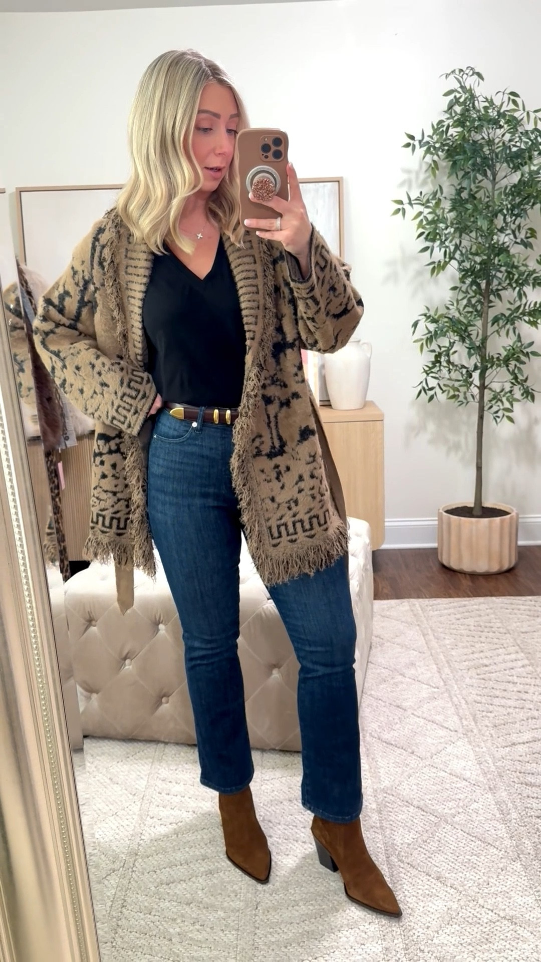 Cardigan size small
Tee size medium
Jeans run one size big
Belt size small (major brown)
Boots are from Zara 

Winter fashion, winter outfits, denim, petite outfits 

#LTKgrwm #LTKHoliday #LTKFindsUnder100