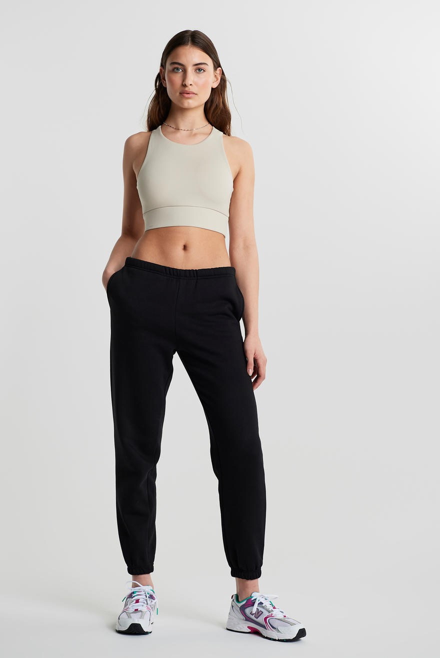 Basic sweatpants 24.99 EUR, Sweatpants - Kleider und Mode online - Gina Tricot | Gina Tricot SE