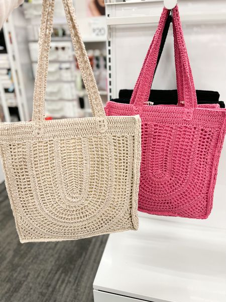 20% off bags this week at Target

Target finds, Target deals, sales, beach tote, Target style 

#LTKtravel #LTKitbag #LTKstyletip