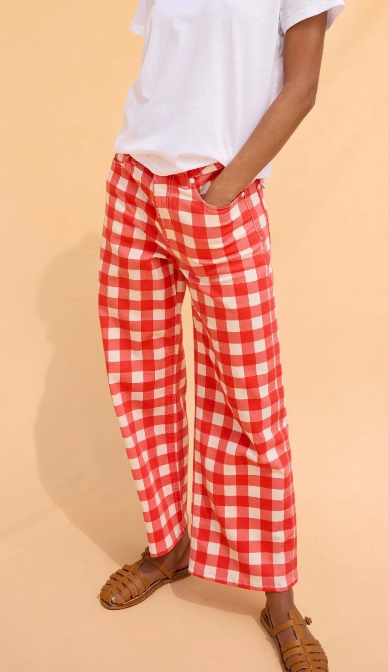 Look at these super cute pants from the Rails X Giadzy collab! How cute with a white tank and some gold sandals? 

#LTKSeasonal #LTKOver40 #LTKTravel