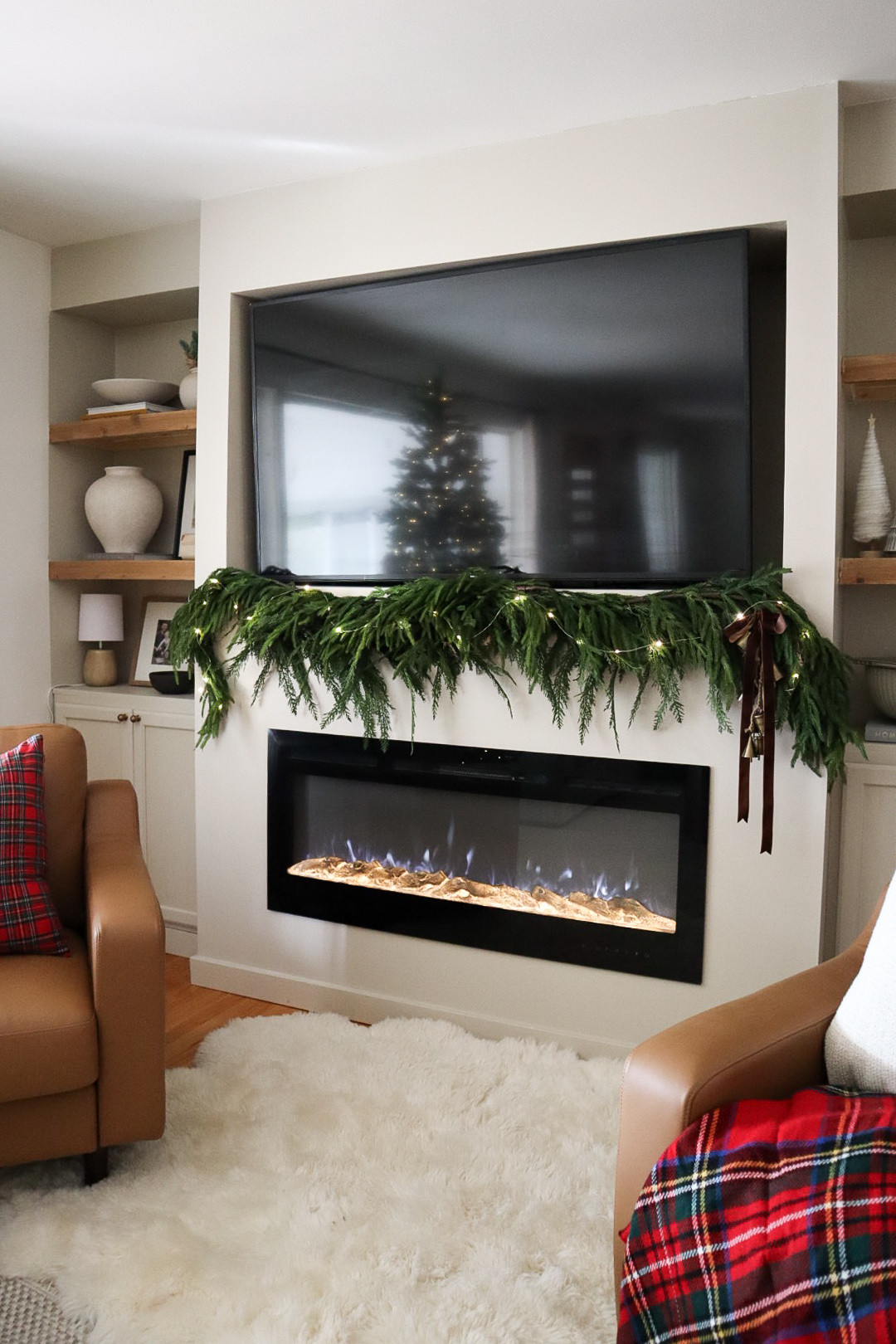 Simple mantel, add the battery twinkle lights, trust me!


#LTKCyberWeek #LTKSeasonal #LTKHoliday