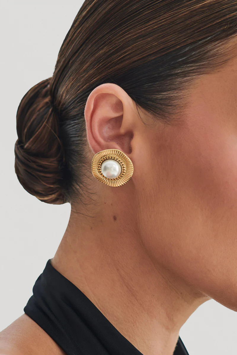 Zita Circle Pearl Earrings - Gold | MESHKI US