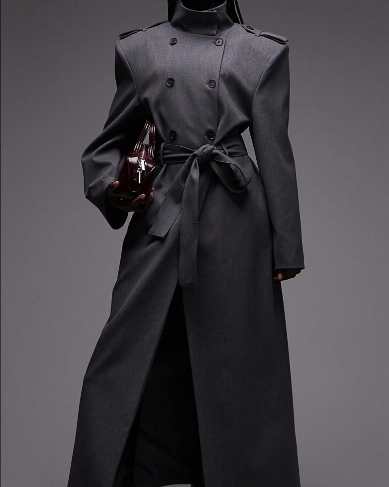 Stunning structured trench coat with shoulder pads.

#LTKeurope #LTKuk #LTKFashionMonth